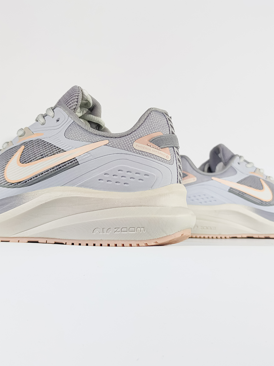 Nike Zoom Inferno 3 Light Gray