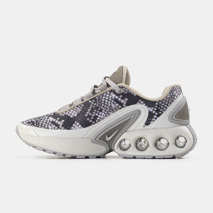 Nike Air Max DN White Violet