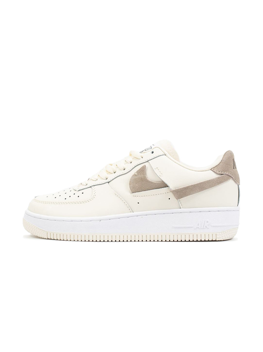 Nike Air Force 1LXX Light Orewood Brown