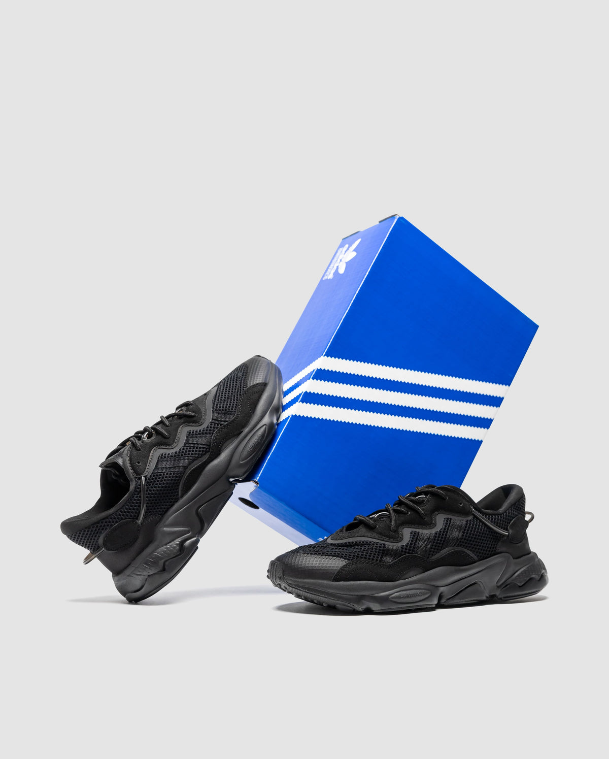 Adidas Ozweego Triple Black Textile