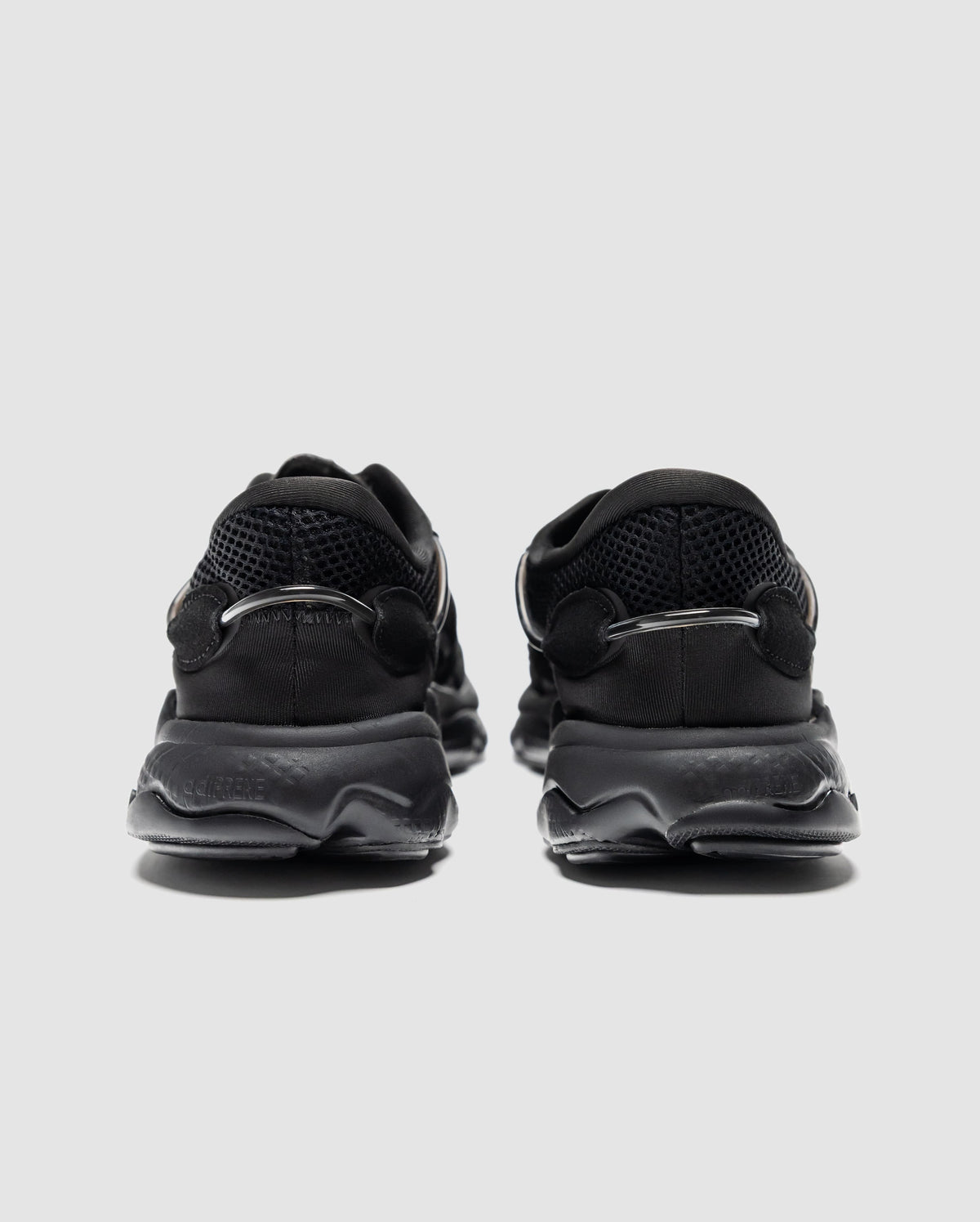 Adidas Ozweego Triple Black Textile