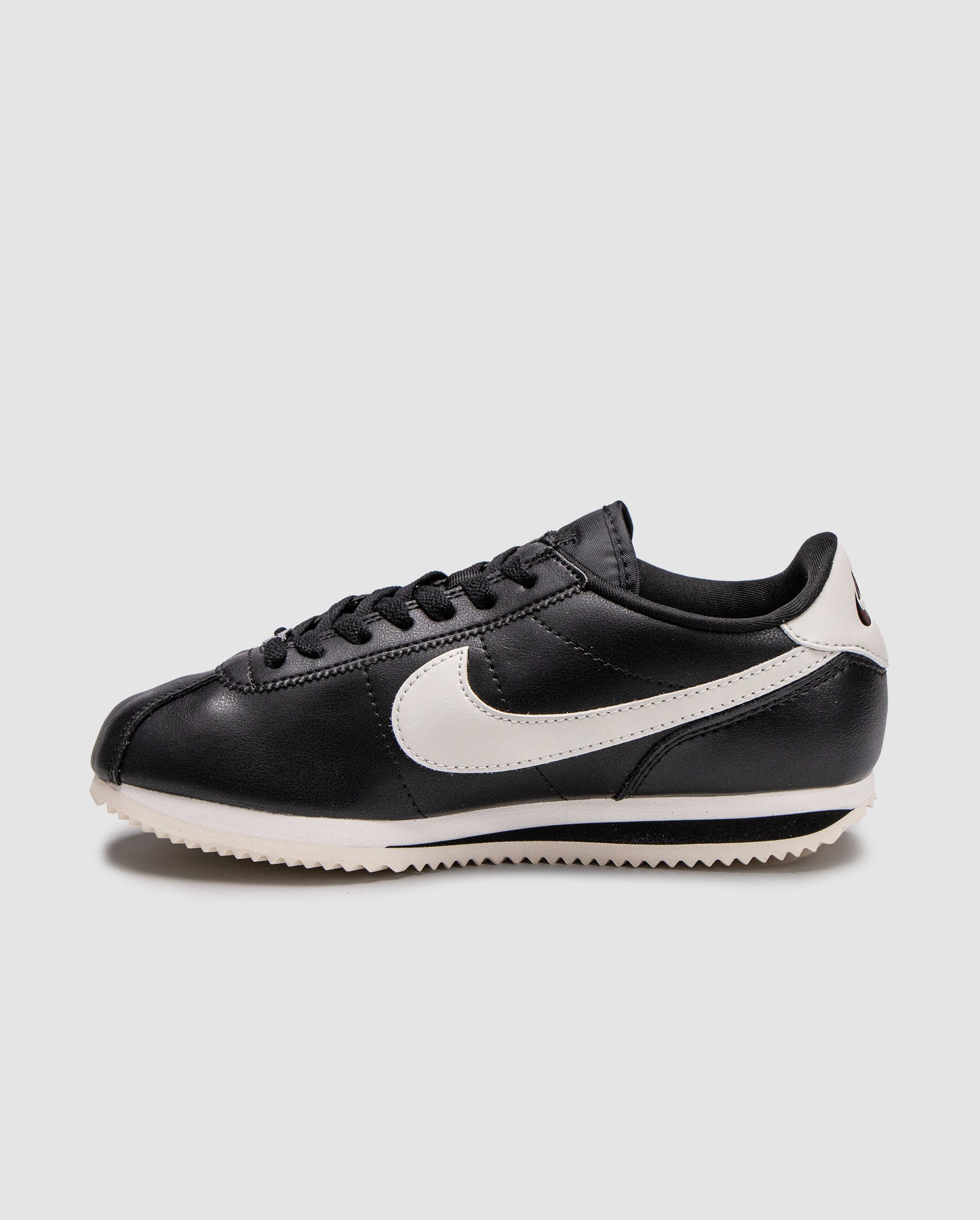 Nike Cortez Basic Black White