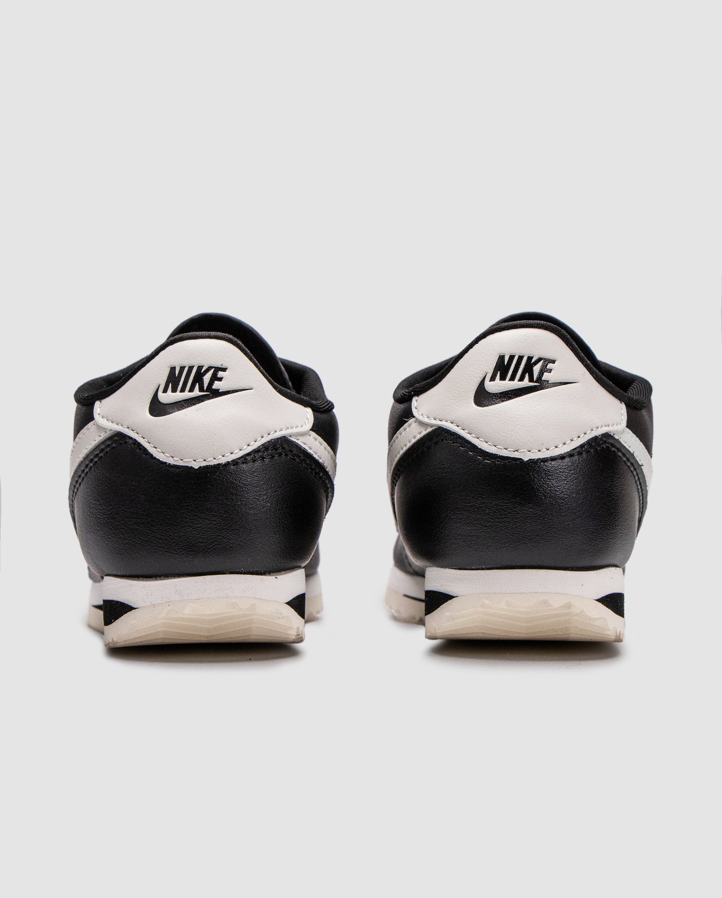 Nike Cortez Basic Black White