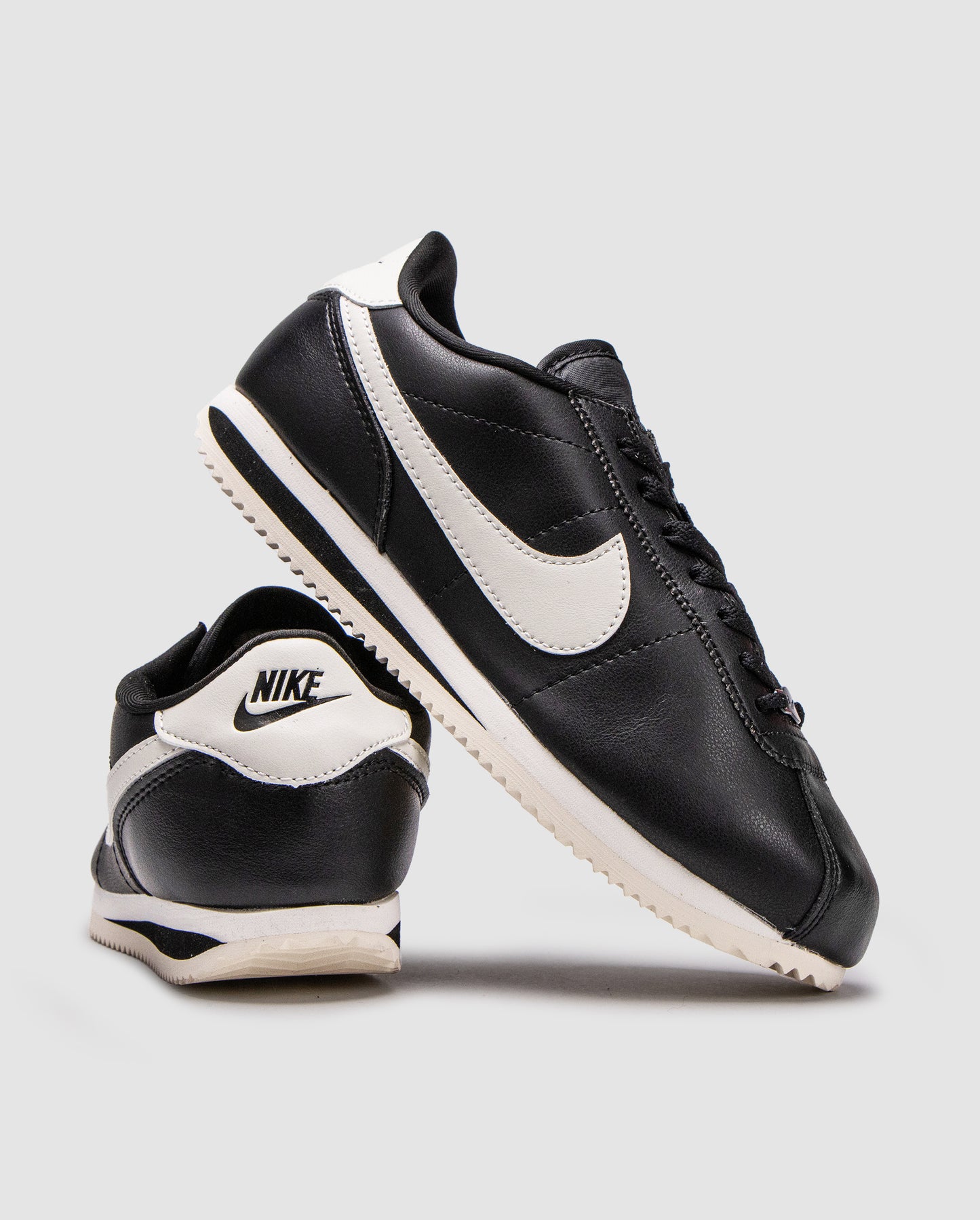 Nike Cortez Basic Black White