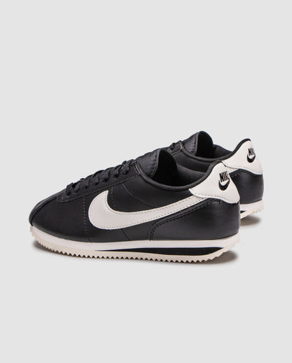 Nike Cortez Basic Black White