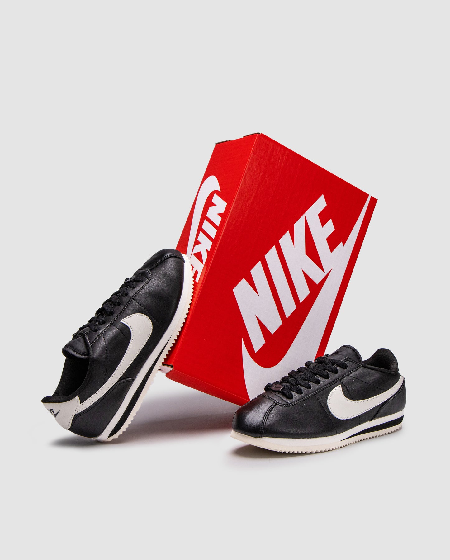 Nike Cortez Basic Black White