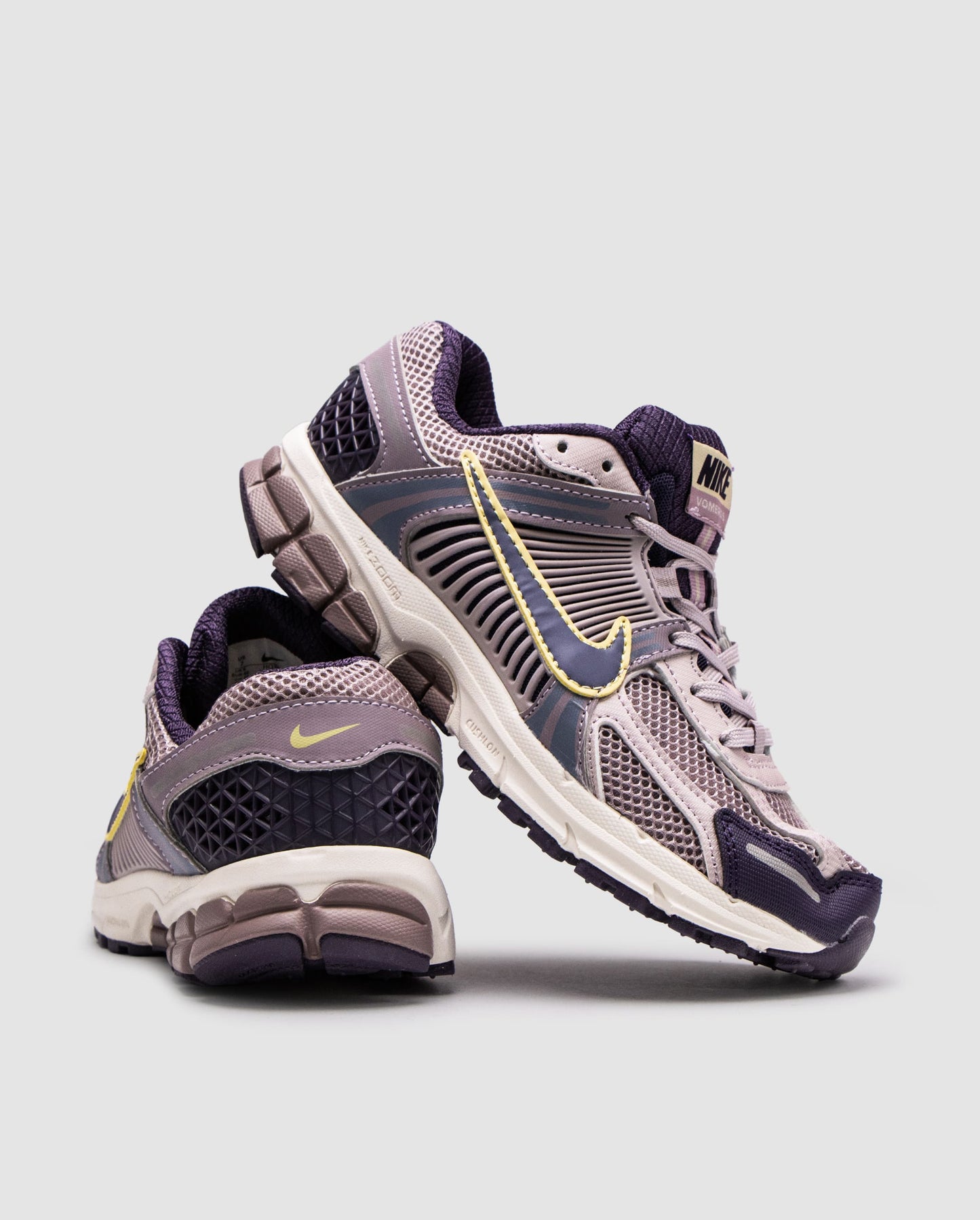Nike Zoom Vomero 5 Platinum Violet