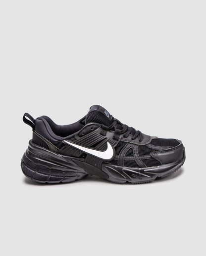 Nike V2K Runtekk Black White Logo