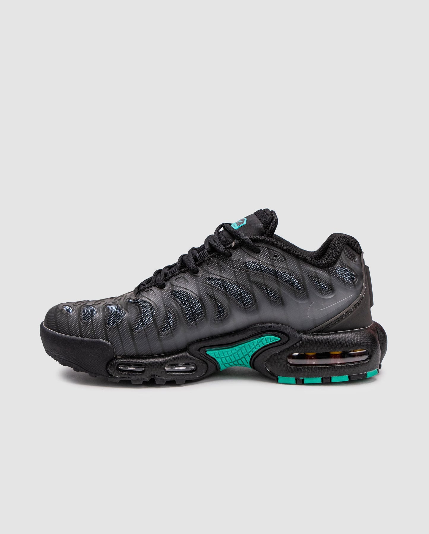 Nike Air Max TN x Supreme Black Galactic Jade