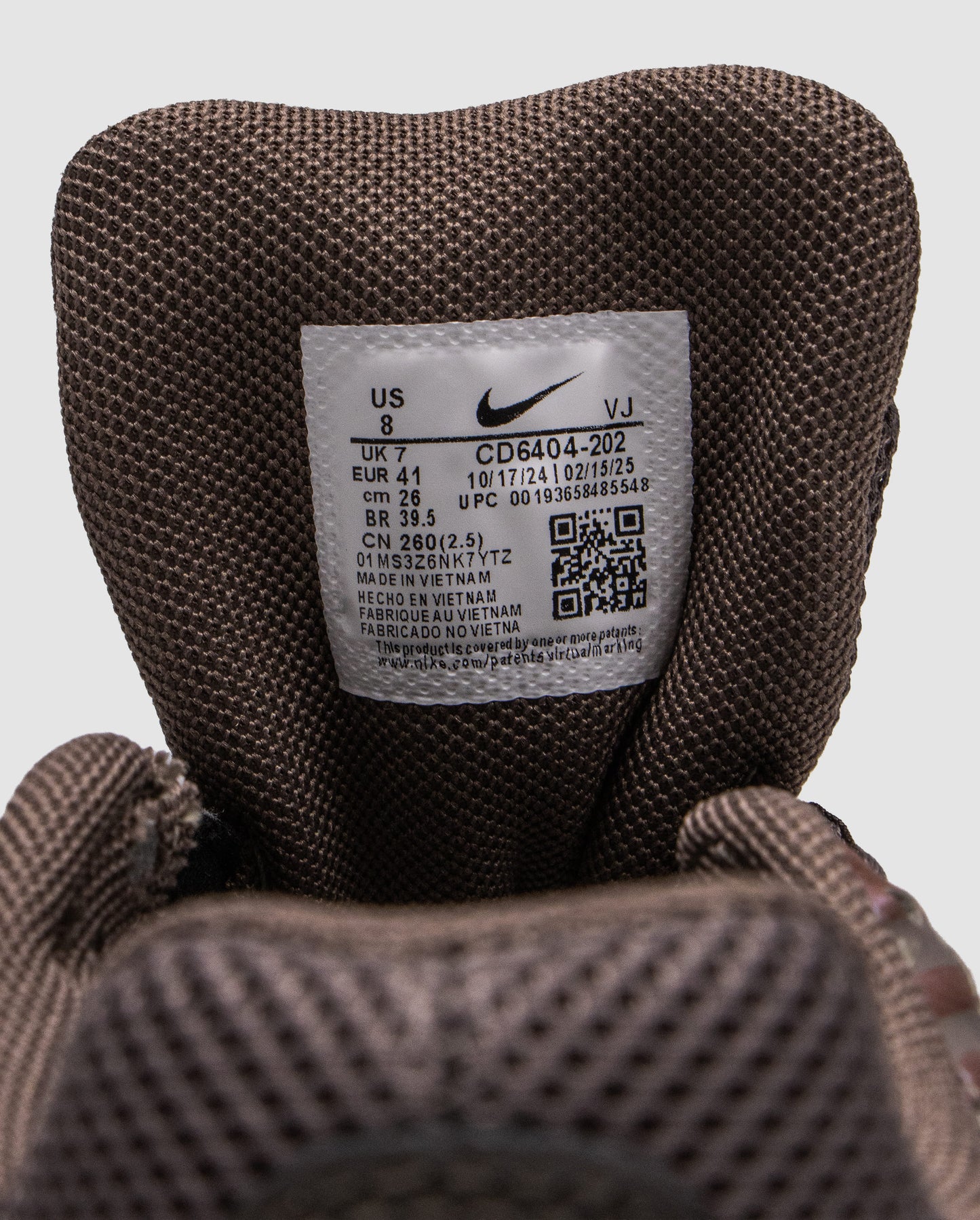 Nike P-6000 Brown Black / Cave Stone / Metallic Silver