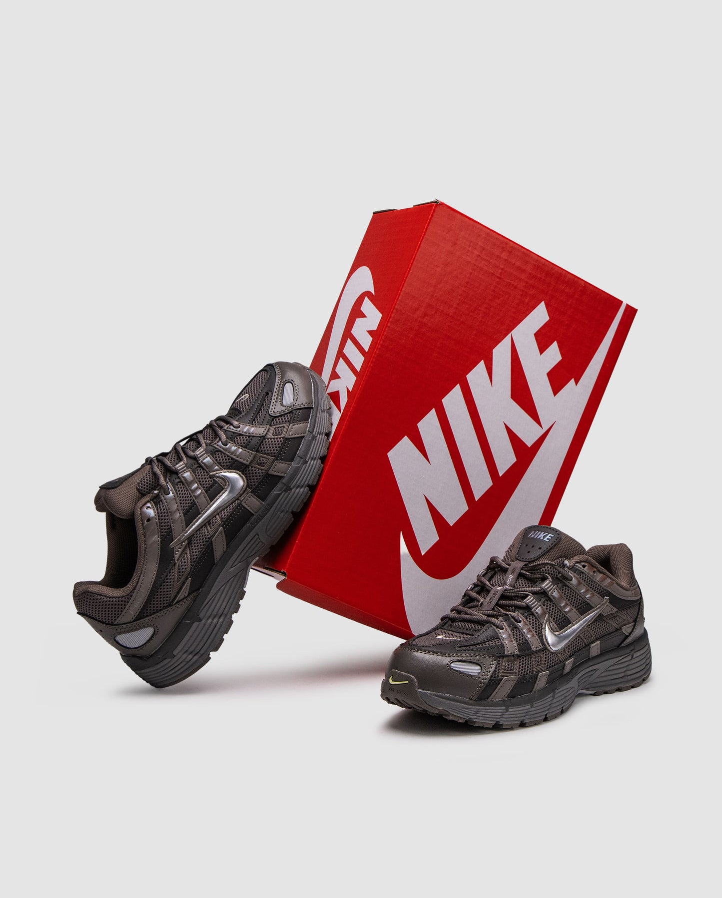 Nike P-6000 Brown Black / Cave Stone / Metallic Silver