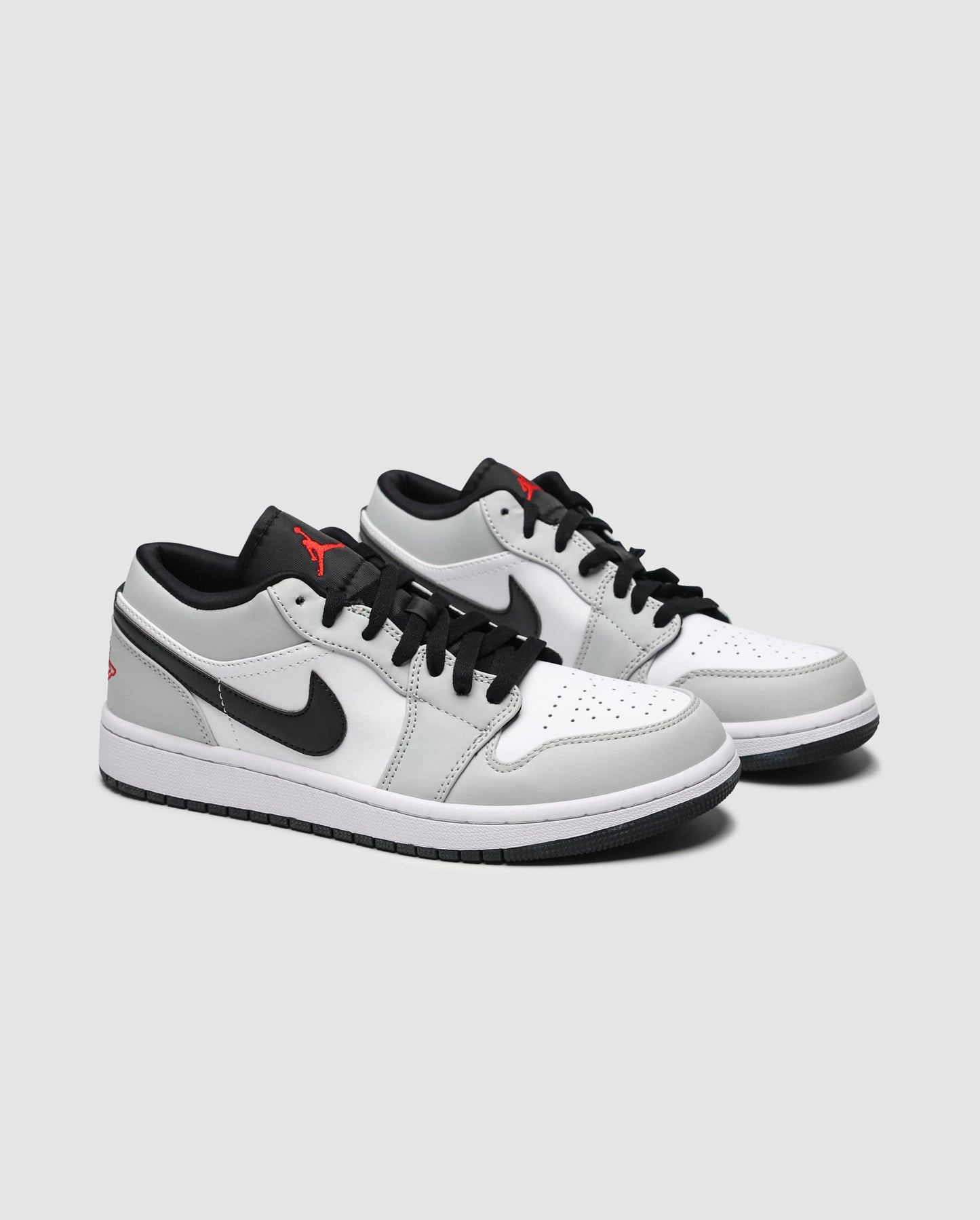 Nike Air Jordan 1 Retro Low Light Smoke Grey