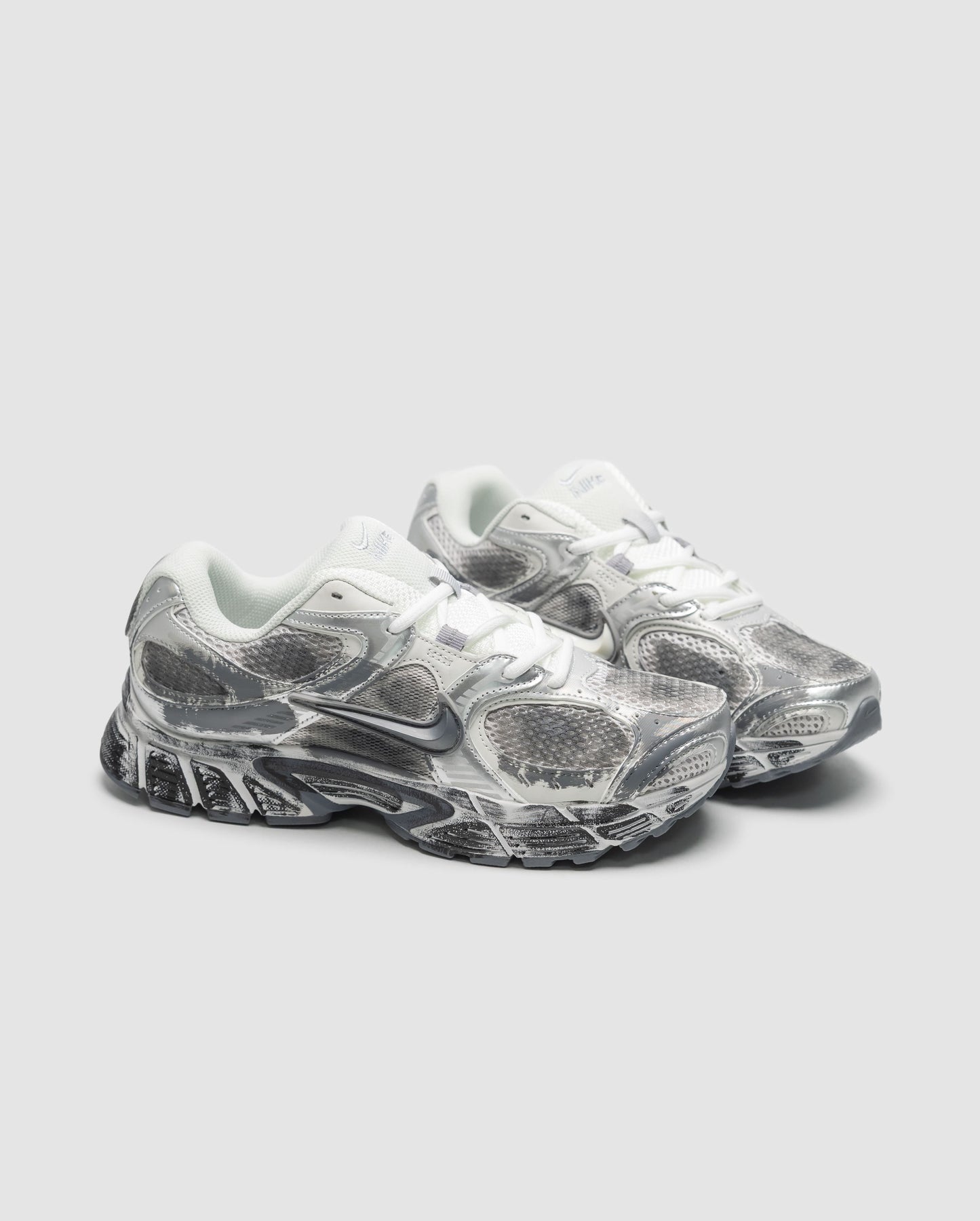 Nike Zoom Vomero V5 RNR Custom Grey