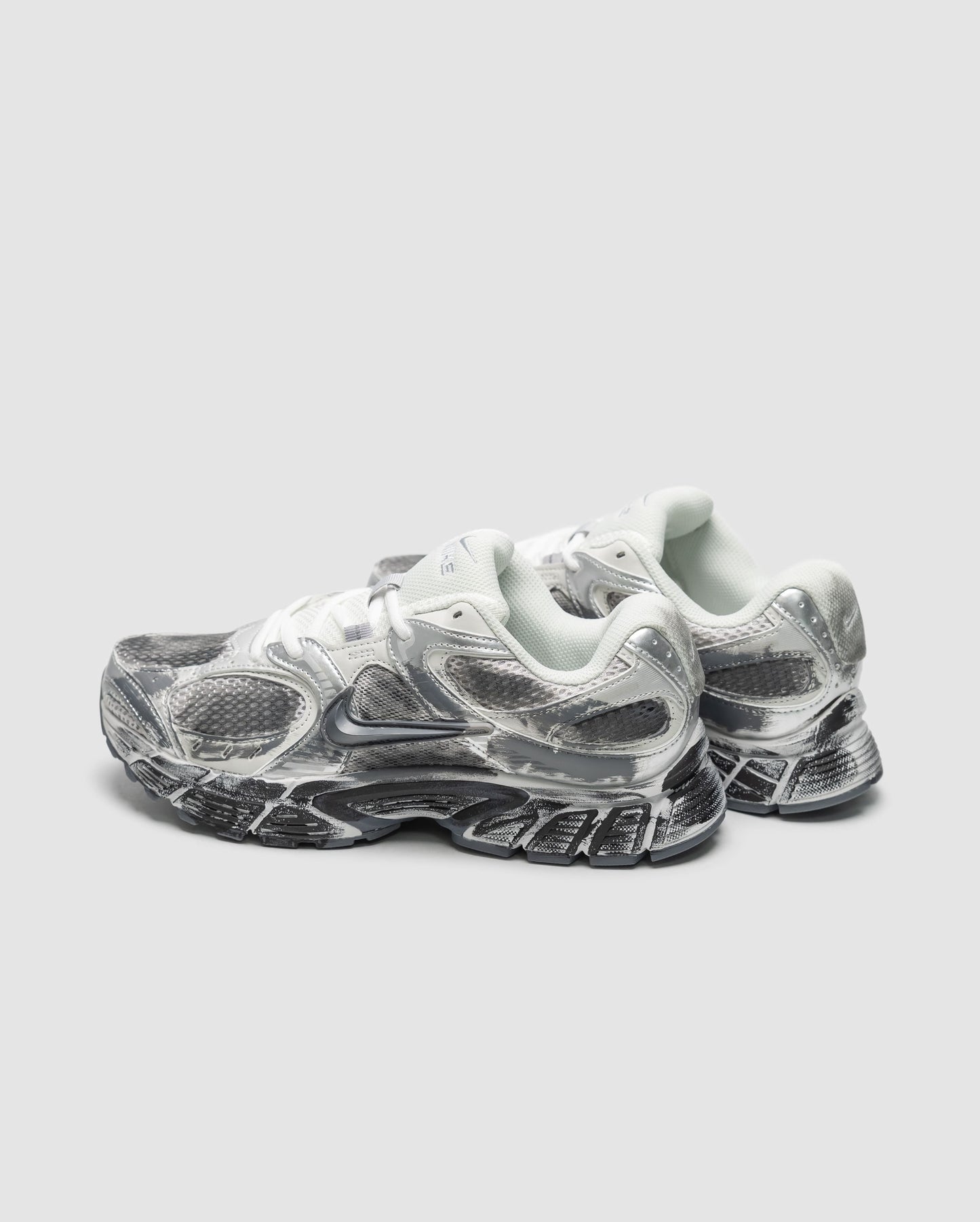 Nike Zoom Vomero V5 RNR Custom Grey