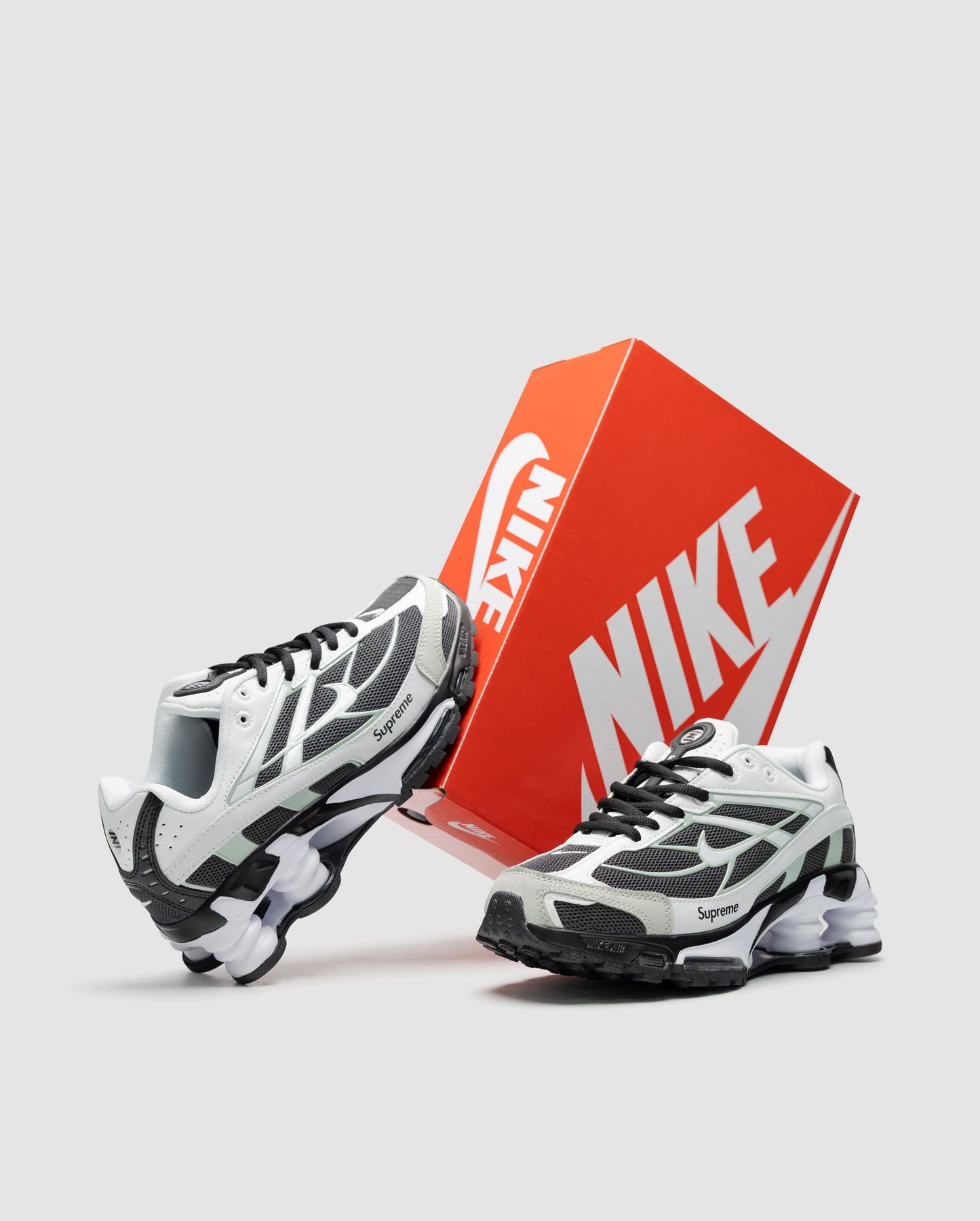 Nike Shox Ride 2 SP x Supreme Black White Grey