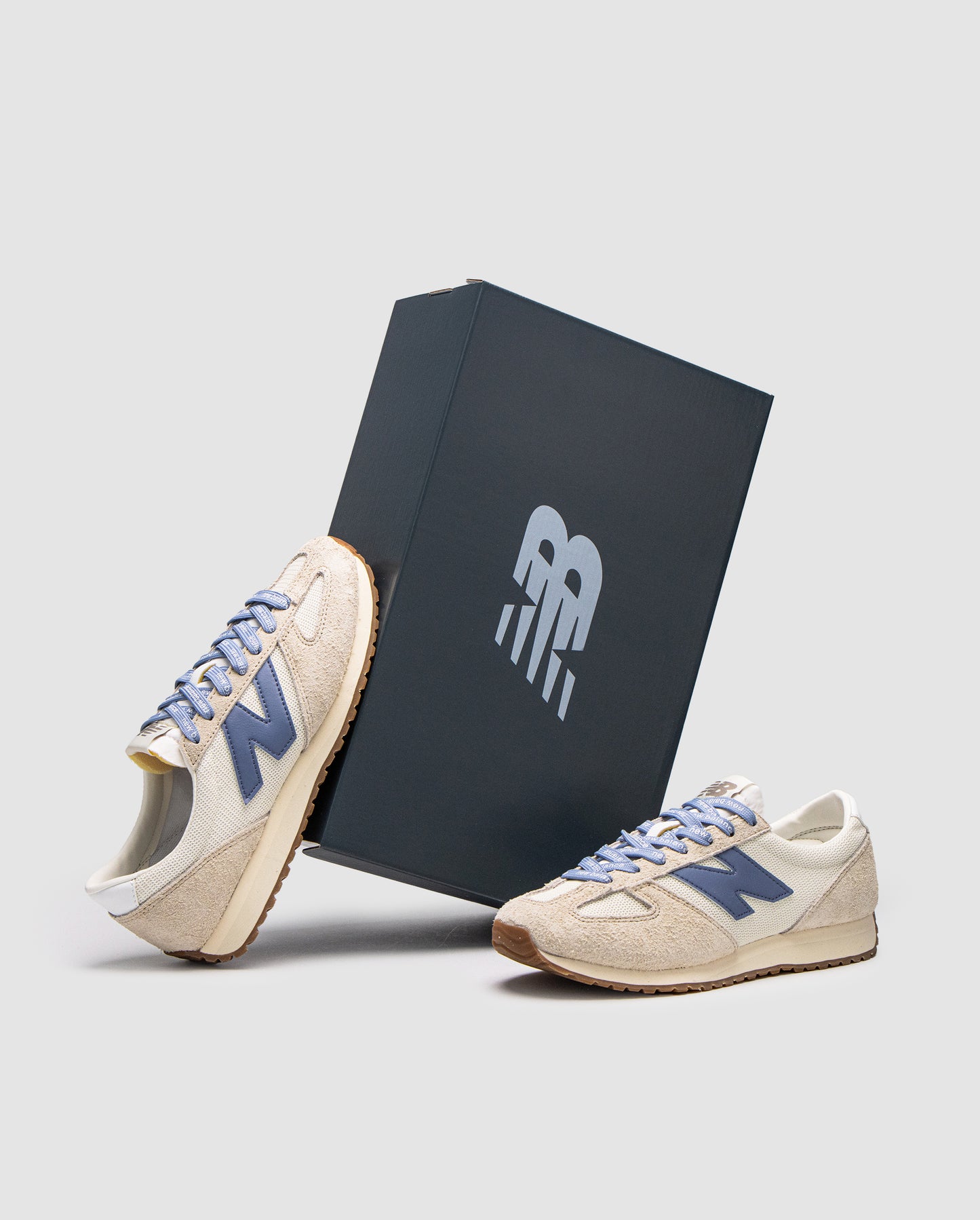 New Balance 471 Timberwolf With Angora and Dusk Shower