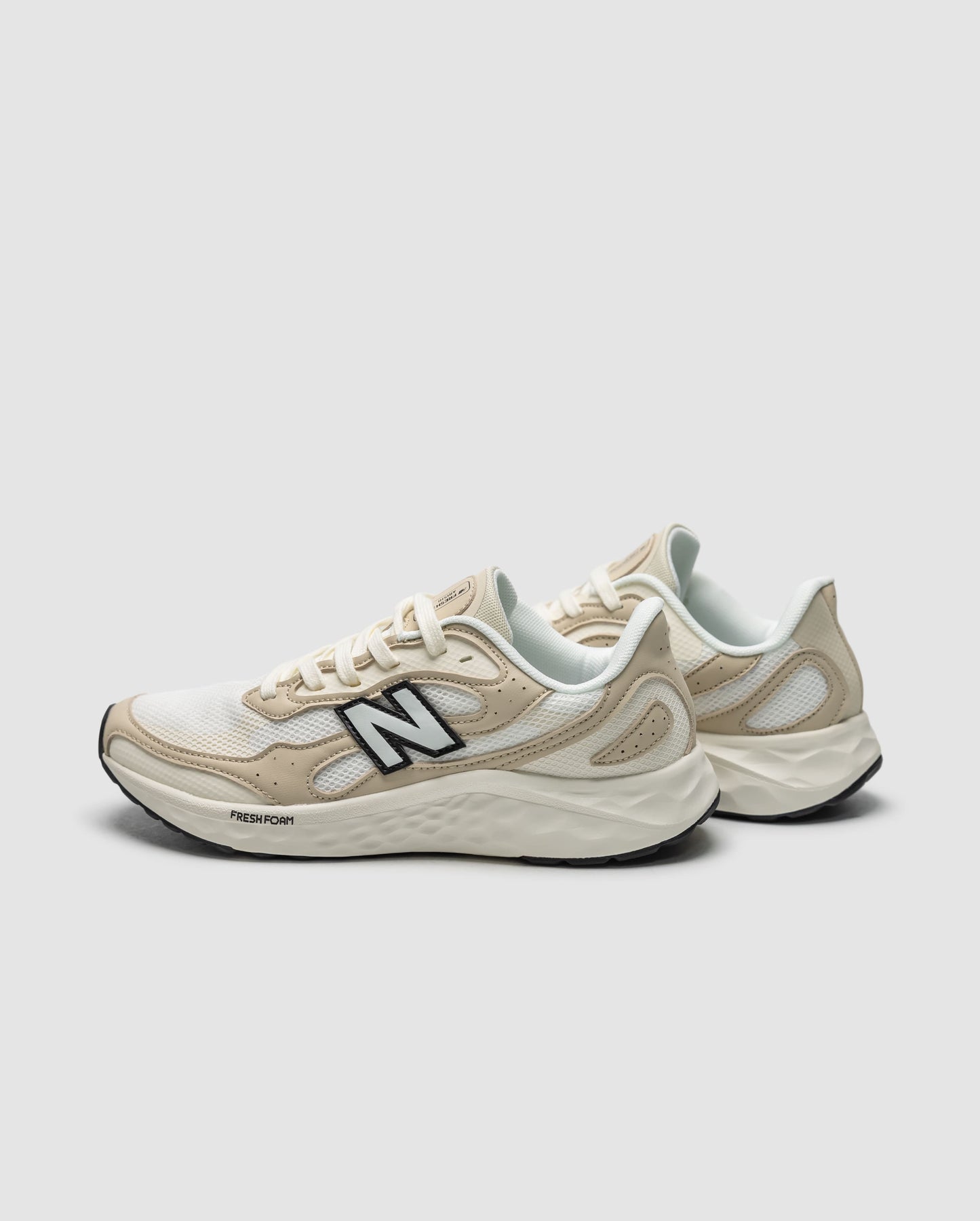 New Balance Arishi V4 Tiralux MARISTC4 Beige