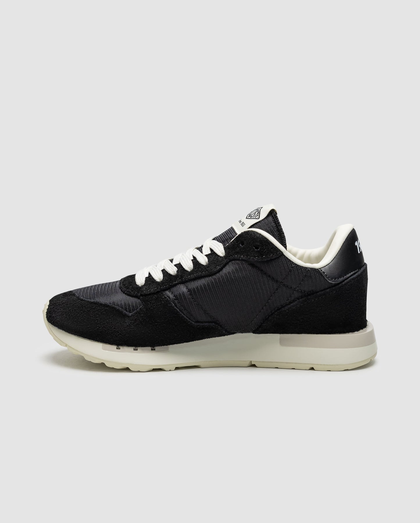 Lacoste Partner 70S Black White
