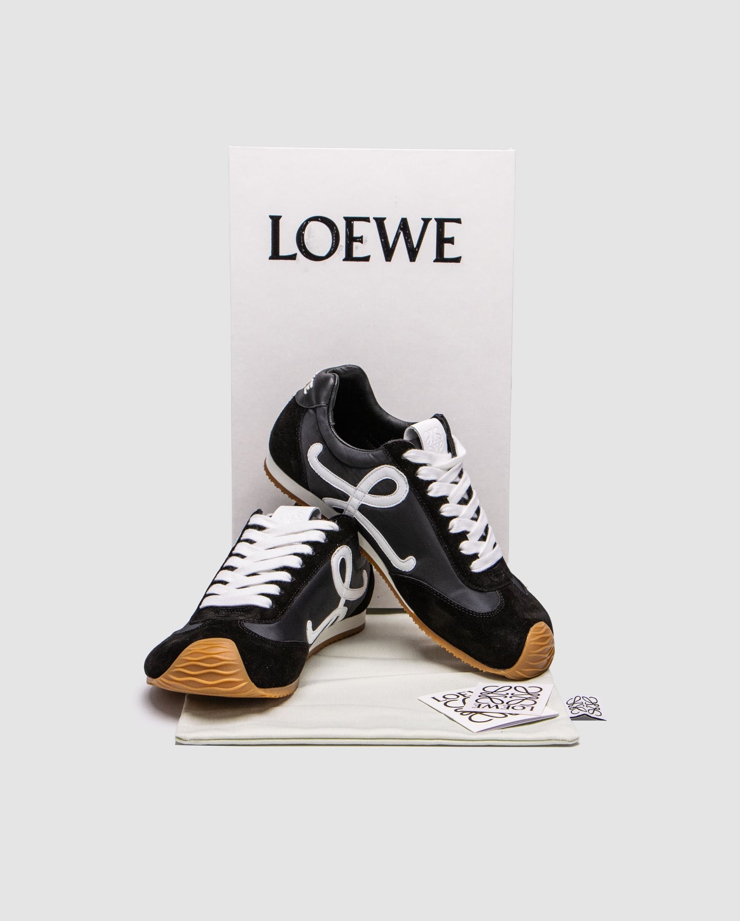 Loewe Ballet Runner 2.0 Black White