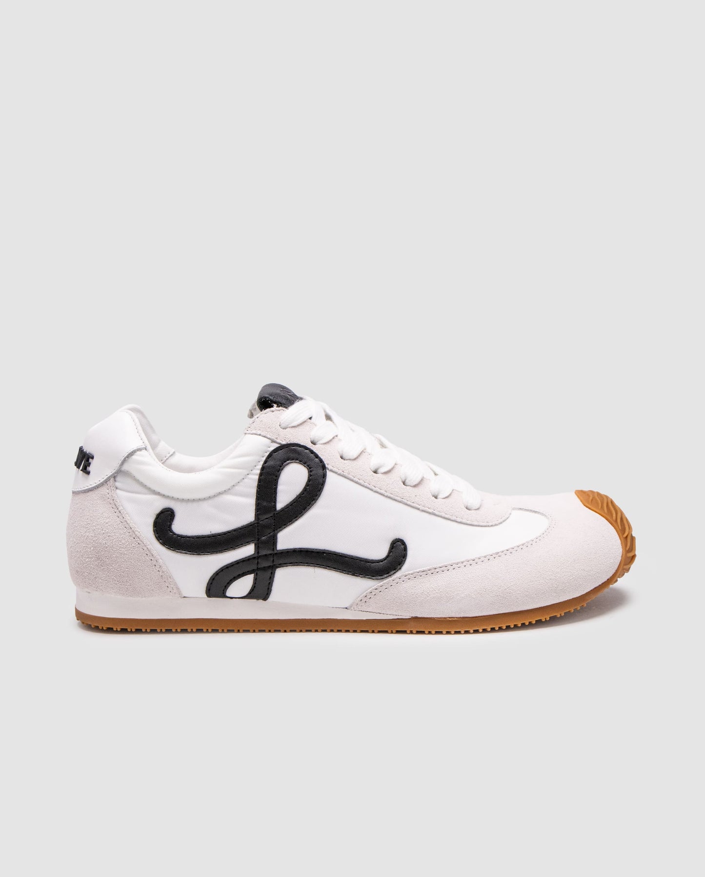 Loewe Ballet Runner 2.0 White
