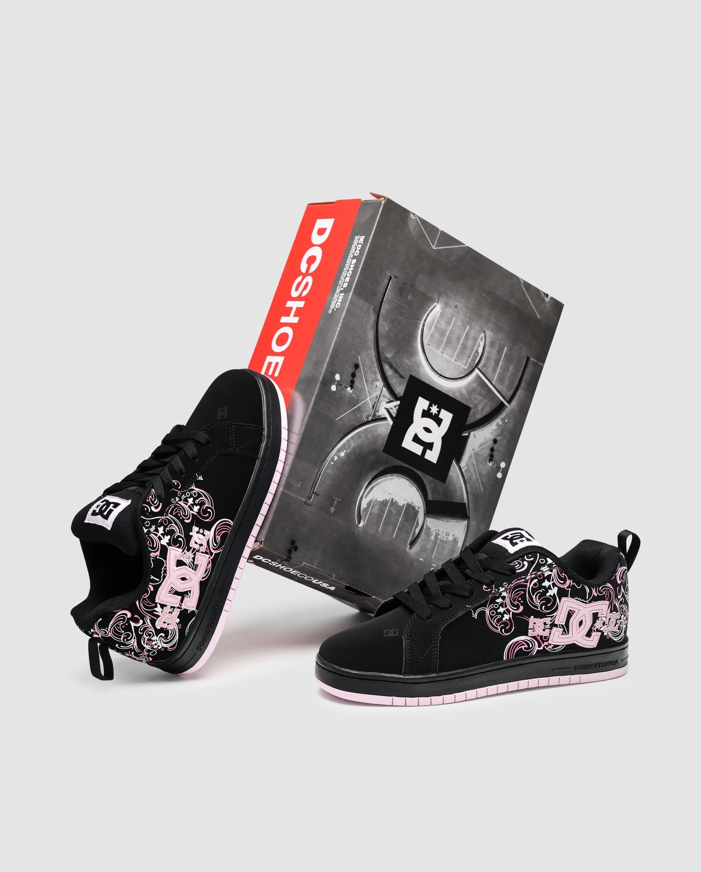 DC Court Graffik Black Pink Sabbath