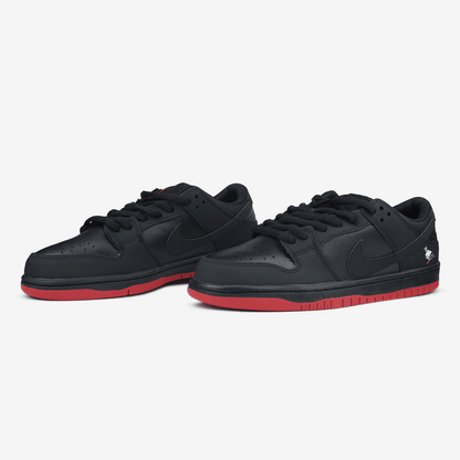 Nike Dunk Low Pigeon Black Red Хутро