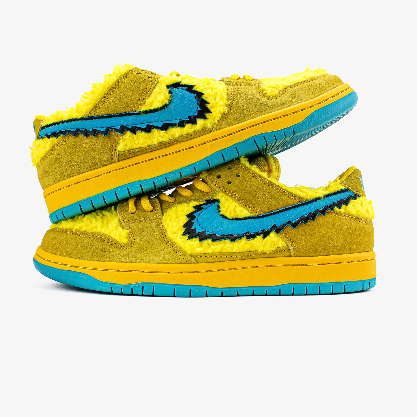 Nike SB Dunk Low Grateful Dead x Yellow Bear