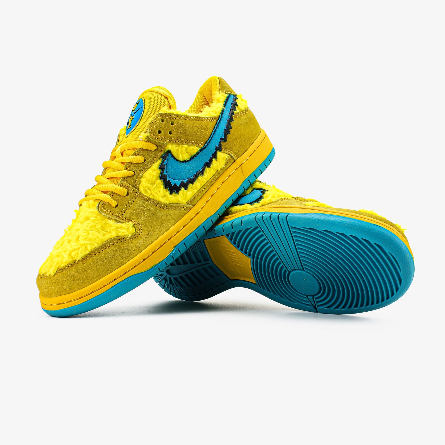 Nike SB Dunk Low Grateful Dead x Yellow Bear