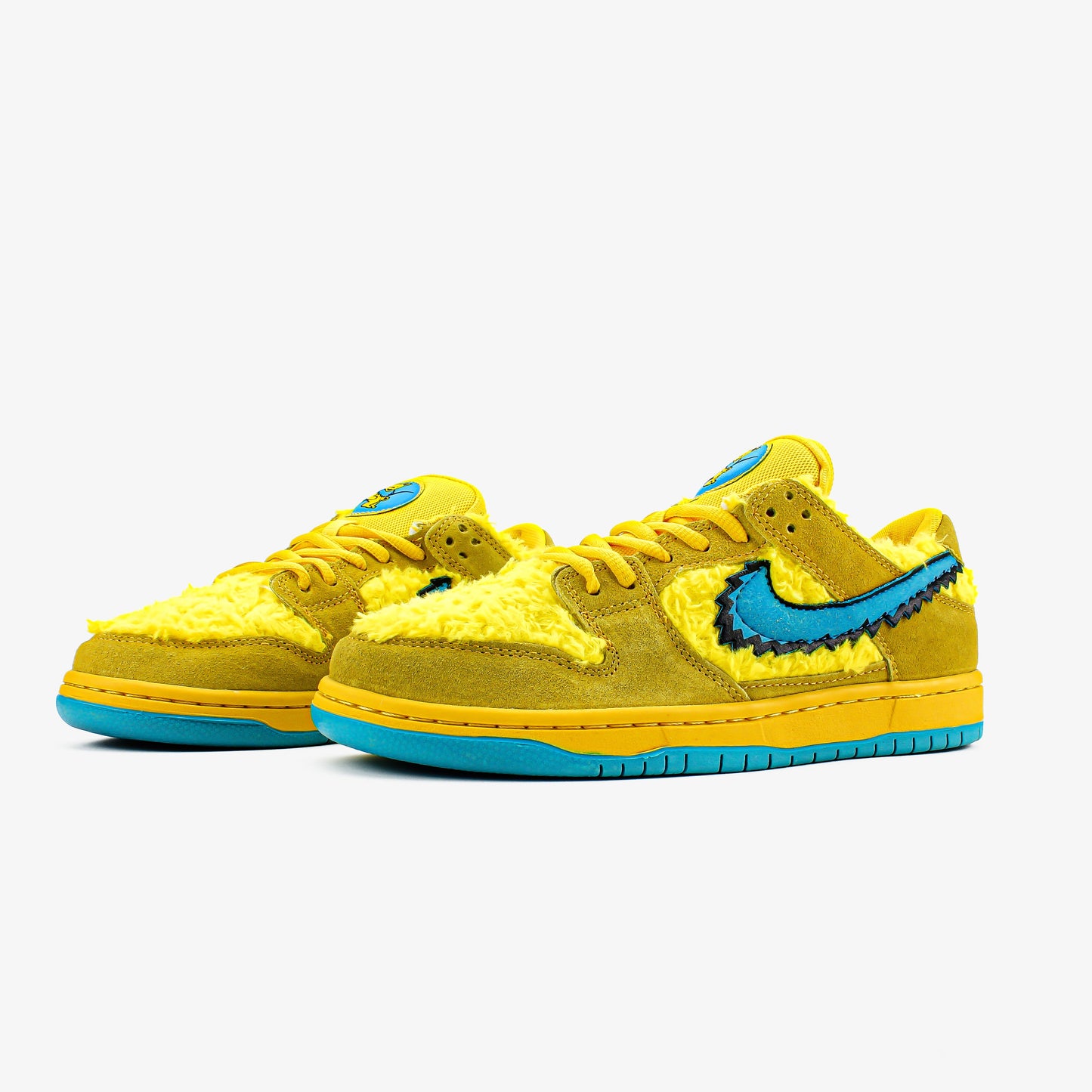 Nike SB Dunk Low Grateful Dead x Yellow Bear