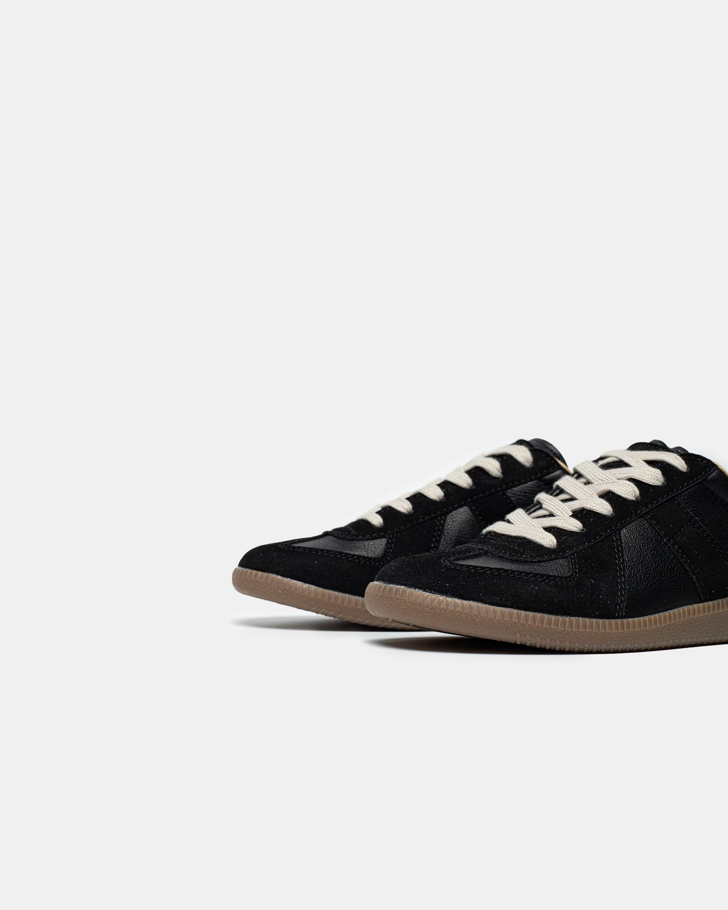 Maison Margiela Replica Black