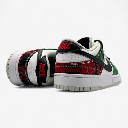 Nike SB Dunk Tartan Plaid