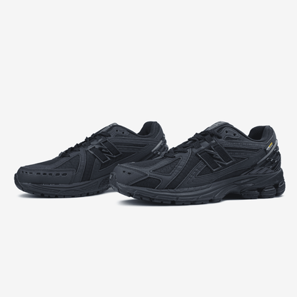 New Balance 1906R Cordura Outerspace