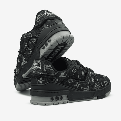 Louis Vuitton Trainer Black Grey Logo