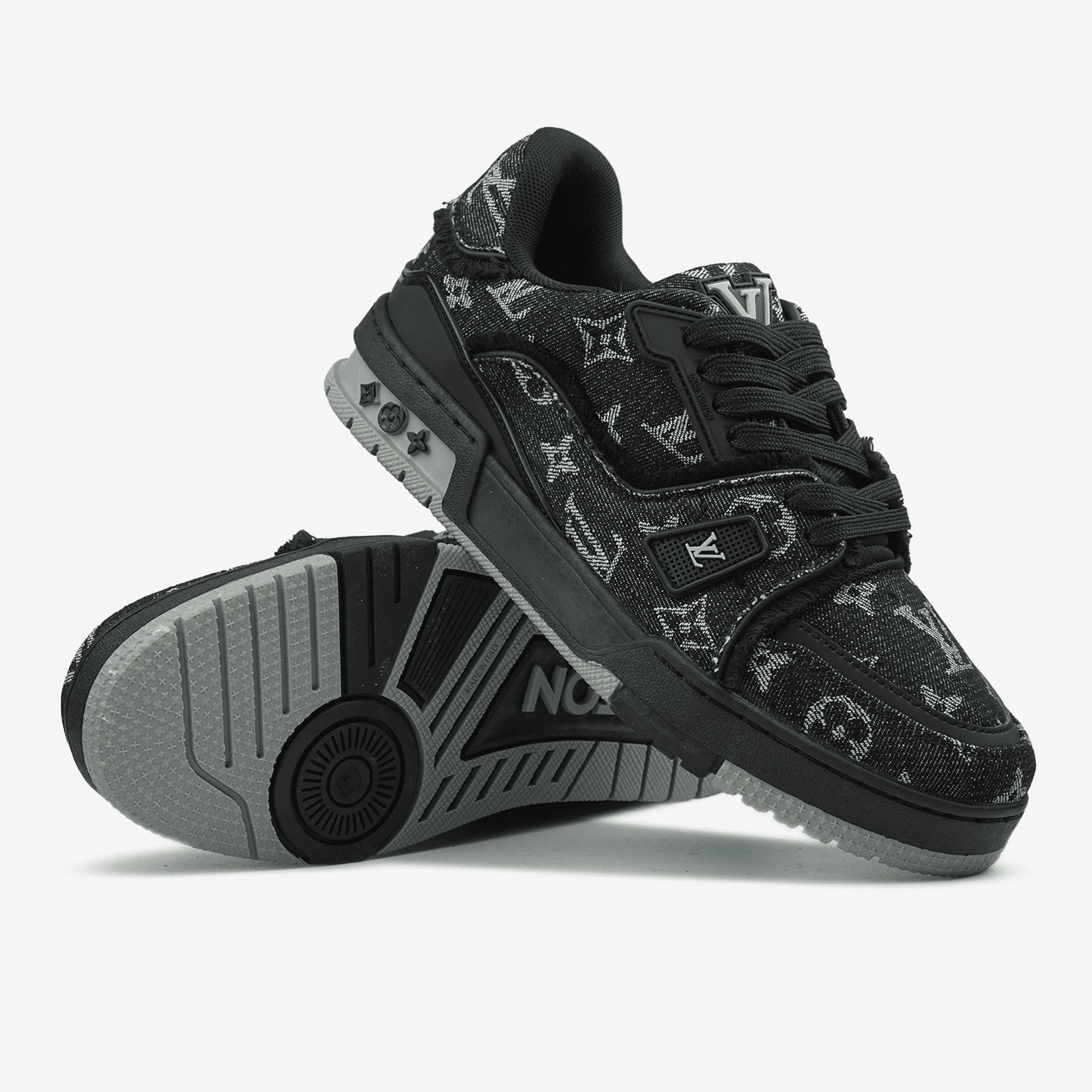 Louis Vuitton Trainer Black Grey Logo