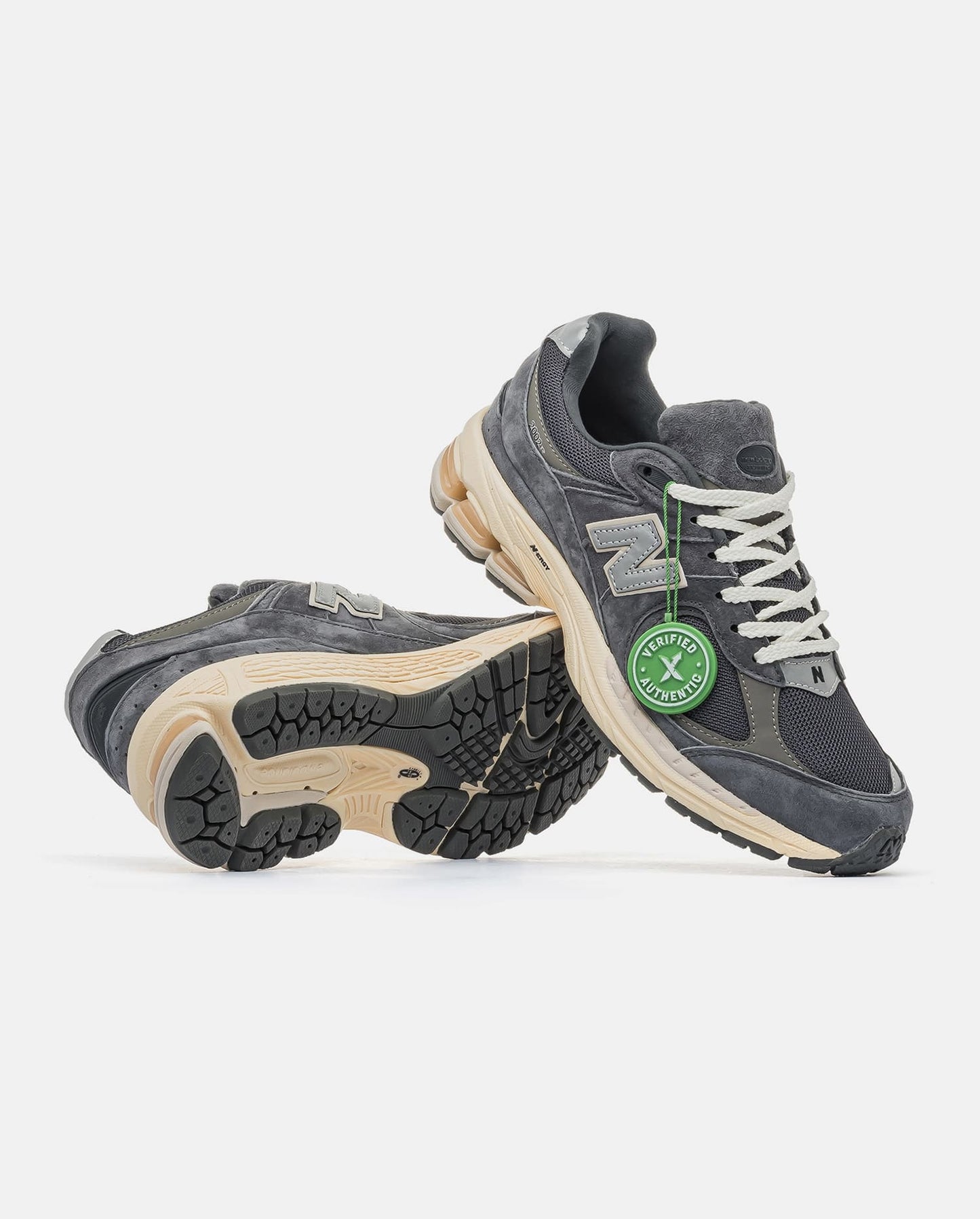 New Balance 2002R Dark Grey Cream