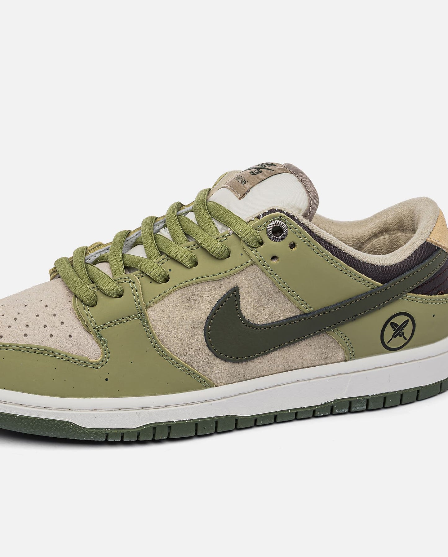 Nike SB Dunk Low Pro Yuto Horigome Matcha