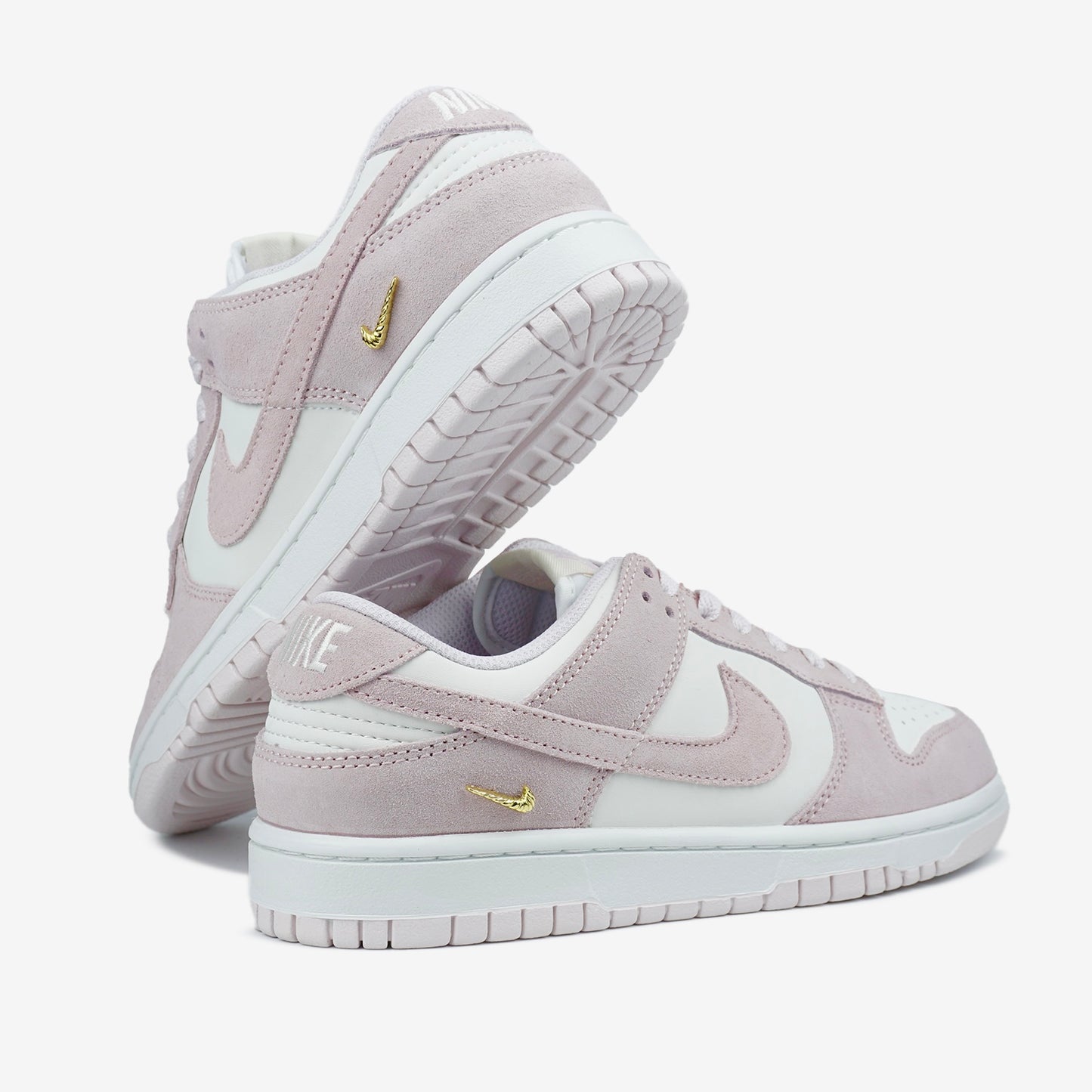 Nike SB Dunk Low Sail Pearl Pink