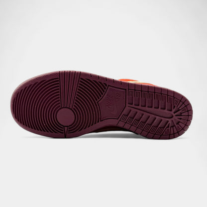 Nike SB Dunk Mystic Red