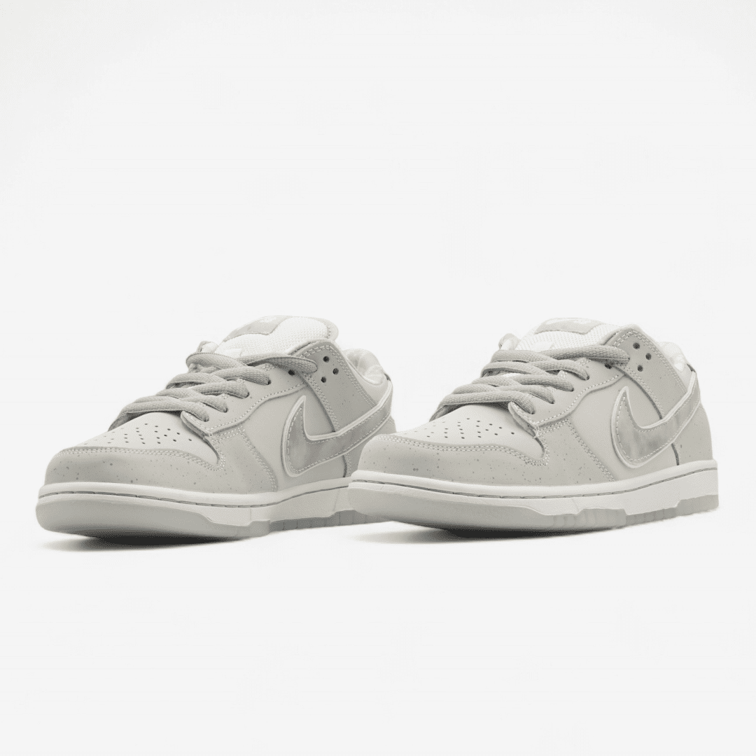 Nike SB Dunk White Lobster