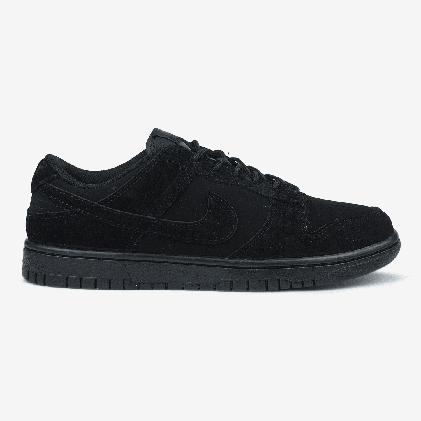 Nike SB Dunk Triple Black