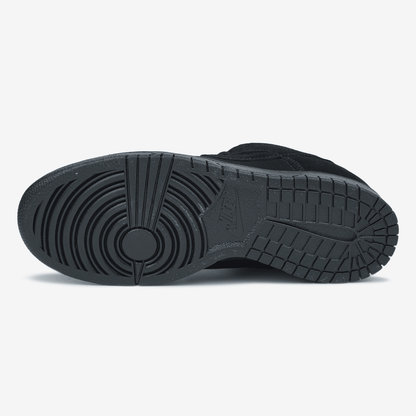 Nike SB Dunk Triple Black