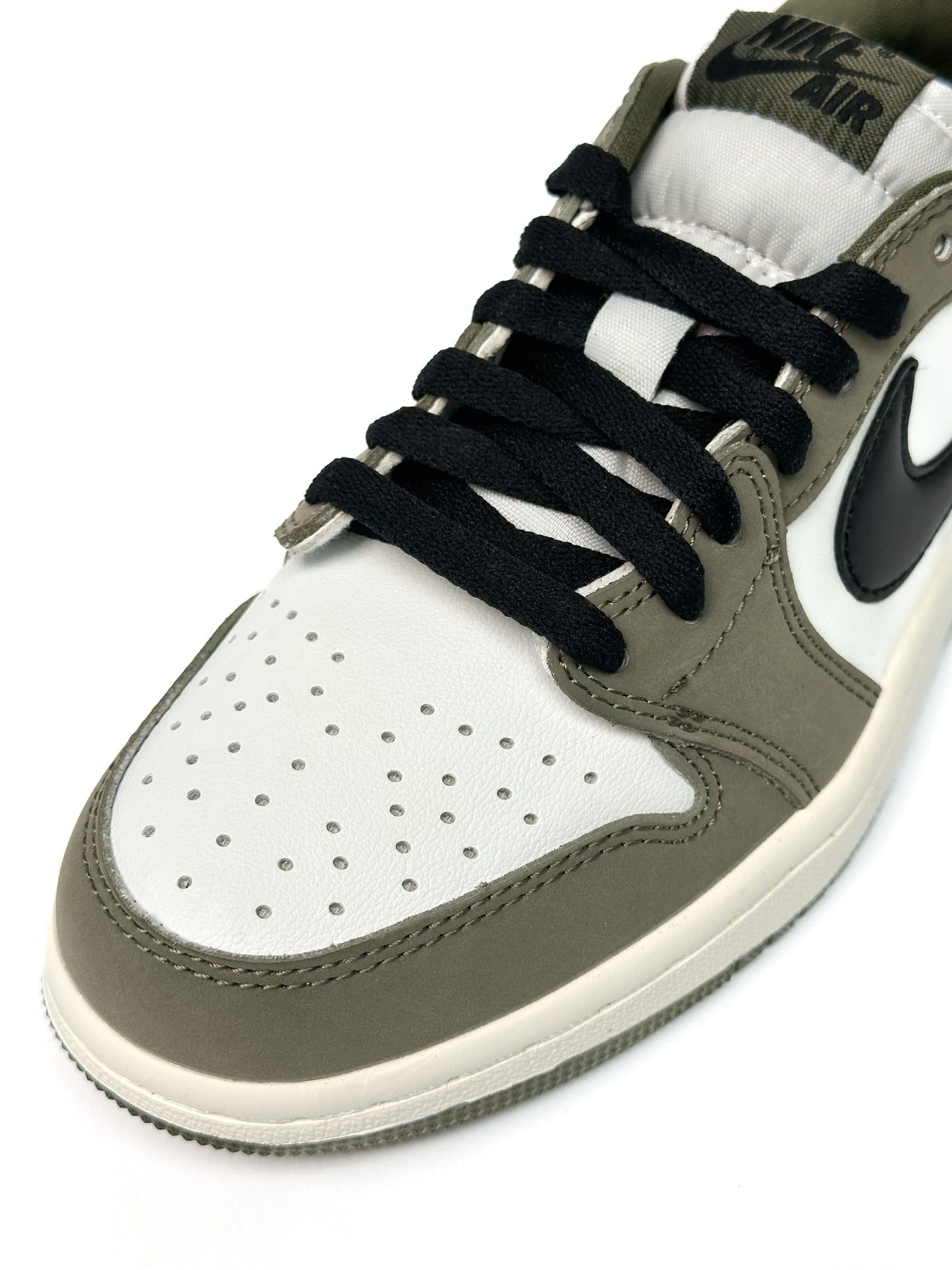 Nike Air Jordan 1 Retro Medium Olive