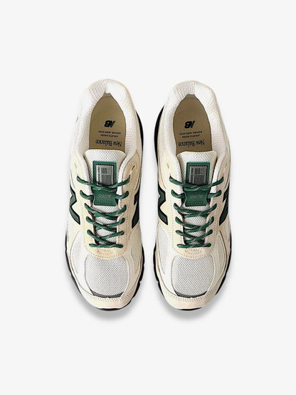 New Balance 990v4 Made in USA Macadamia Nut Black