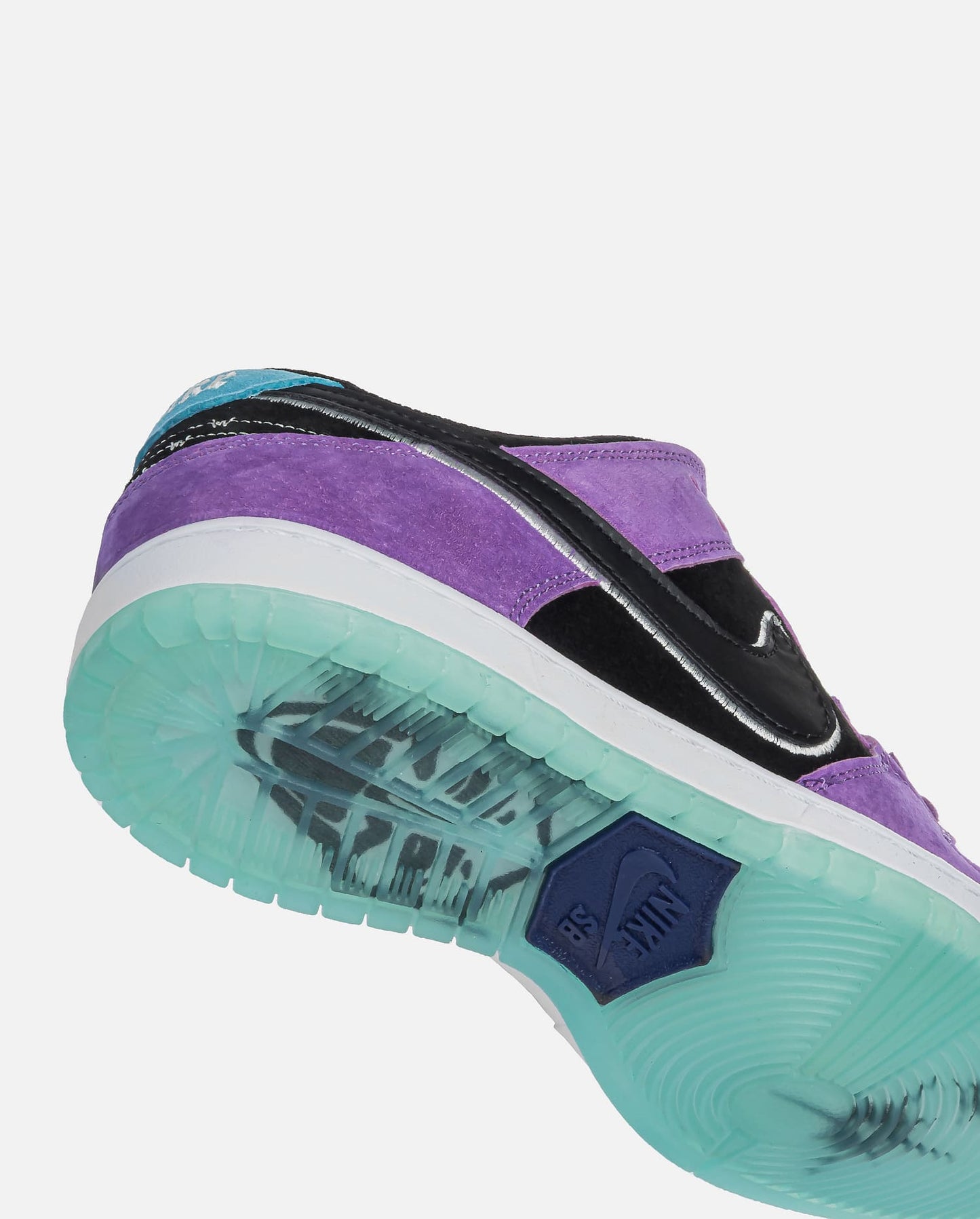 Nike SB Dunk Low Pro x Hayley Wilson