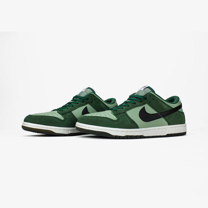 Nike SB Dunk Retro SE Black Green