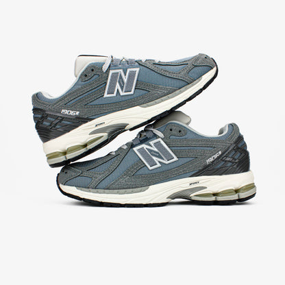 New Balance 1906R Titanium
