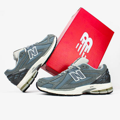 New Balance 1906R Titanium