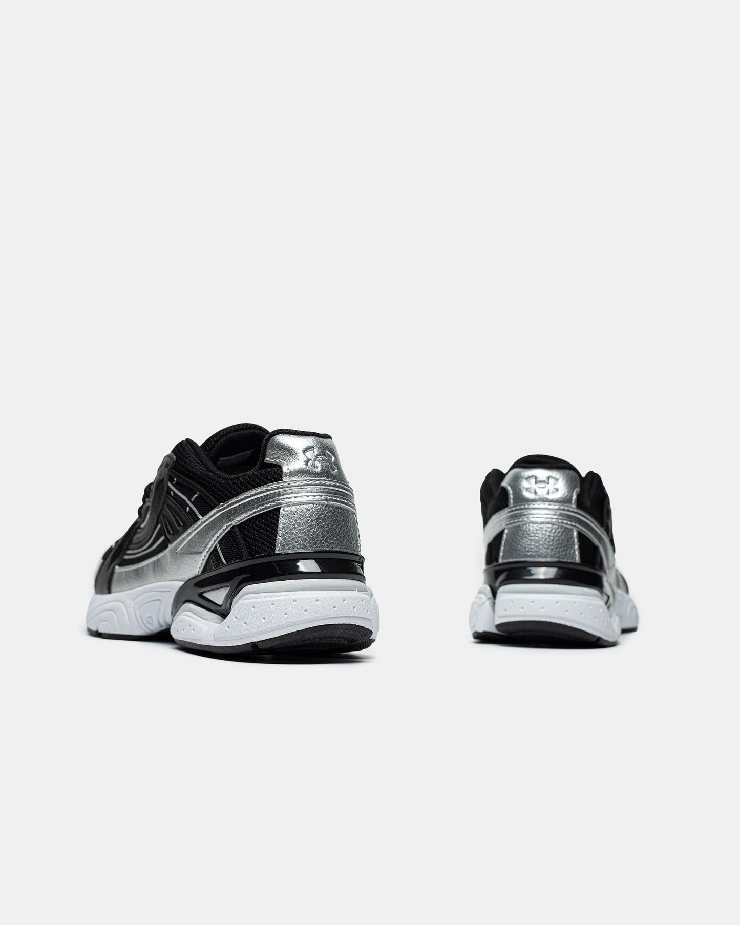 Under Armour Sola Black Silver