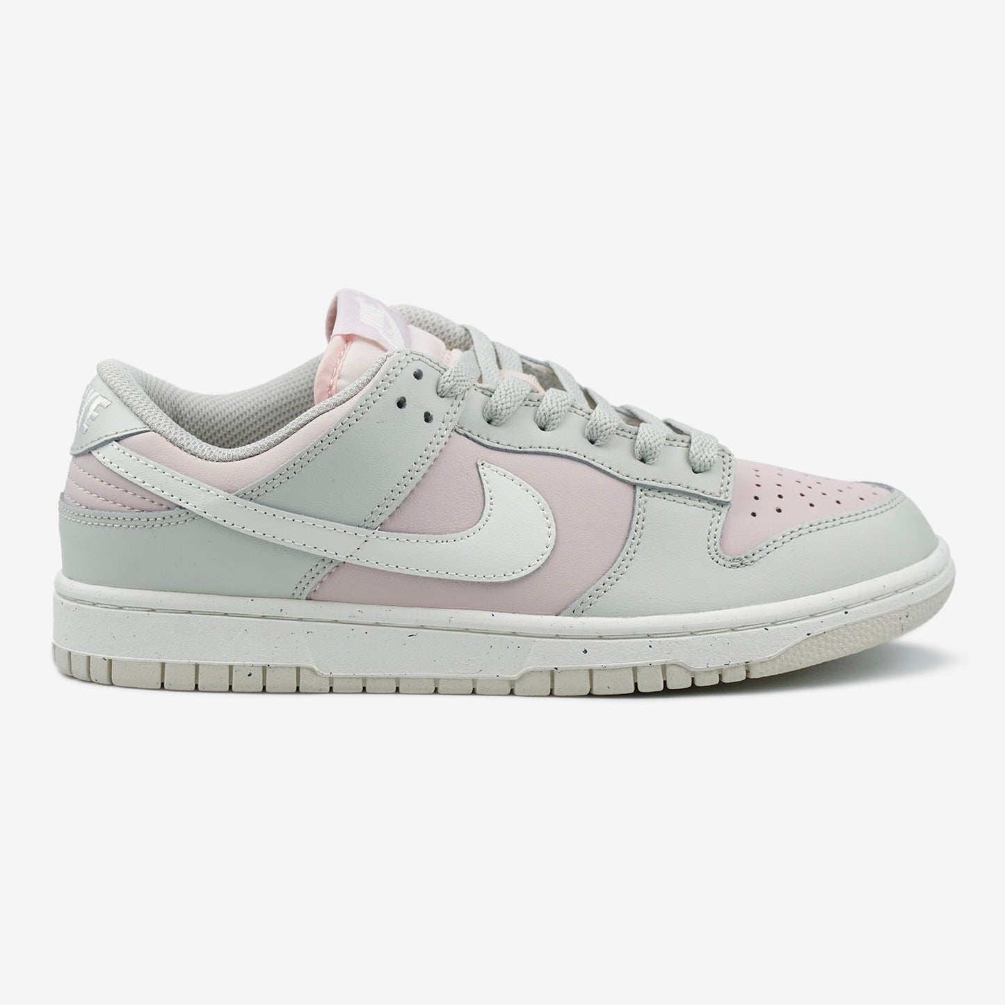 Nike SB Dunk Low Grey Pink