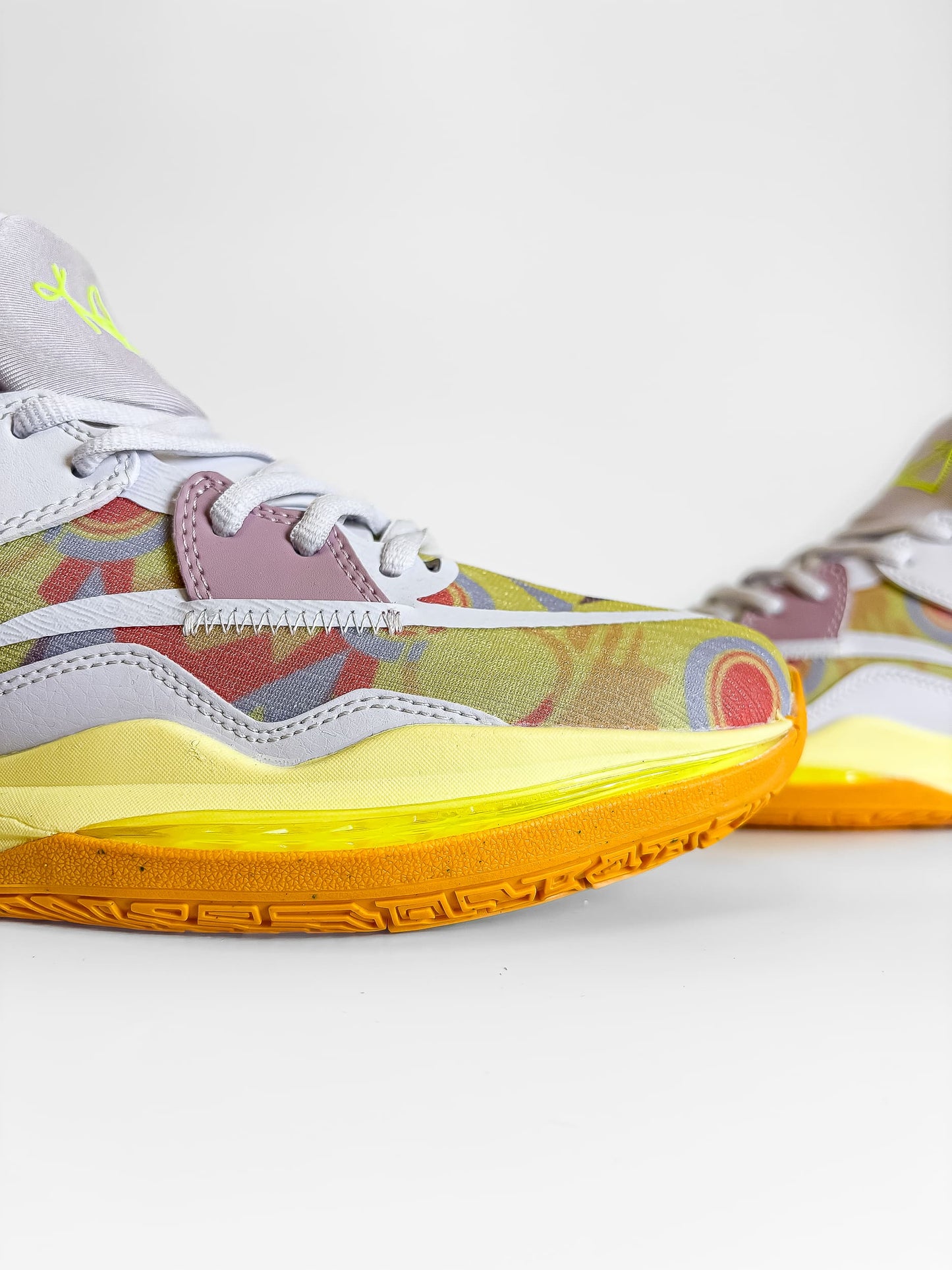 Nike Kyrie 8 Infinity Nightmares